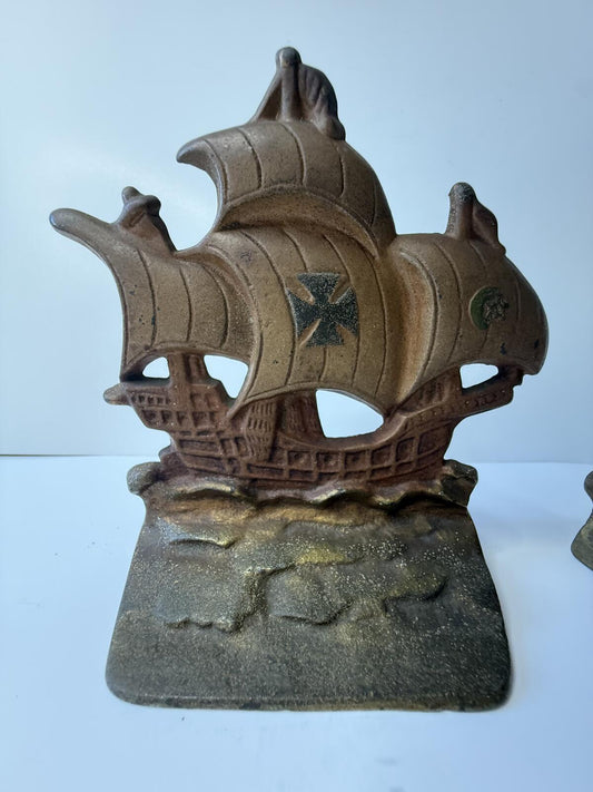 Vintage Cast Iron Sailing Ship Bookends Pair Bronze Tone Spanish Galleon