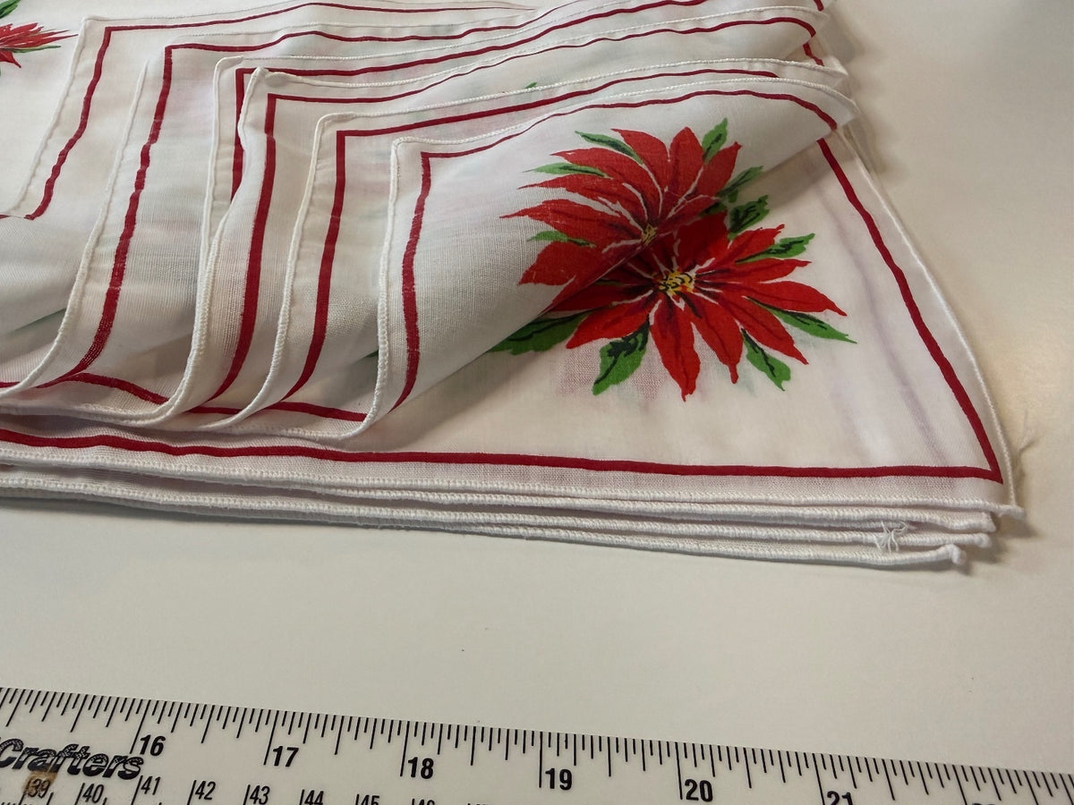 Vintage Christmas Poinsettia Cloth Napkins – Set of 18 – Red Green Holiday
