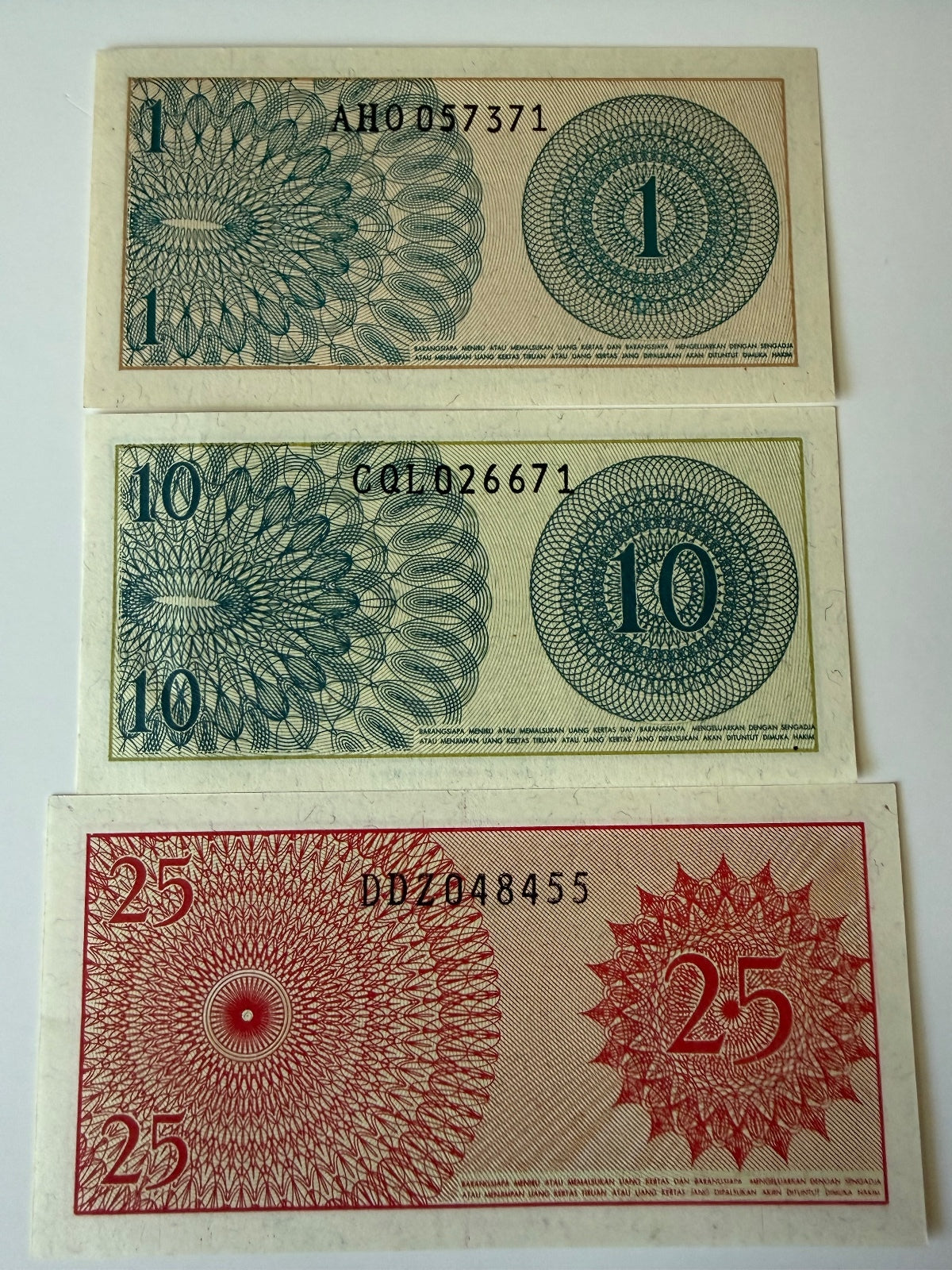 1964 Indonesia Banknotes 1 10 25 Sen Sukarelawan Volunteer Series 3 Note Lo-167 – alternate product view 2 of 2