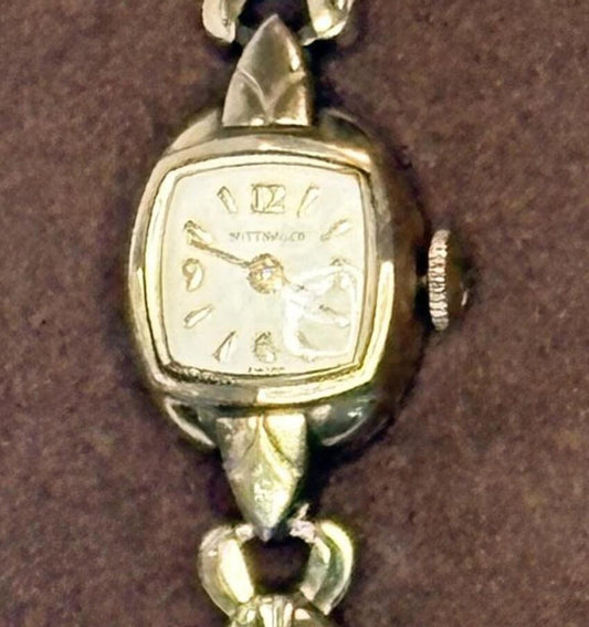 Vintage Wittnauer Ladies Swiss Mechanical Watch 10K Gold Filled Bezel Steel Back