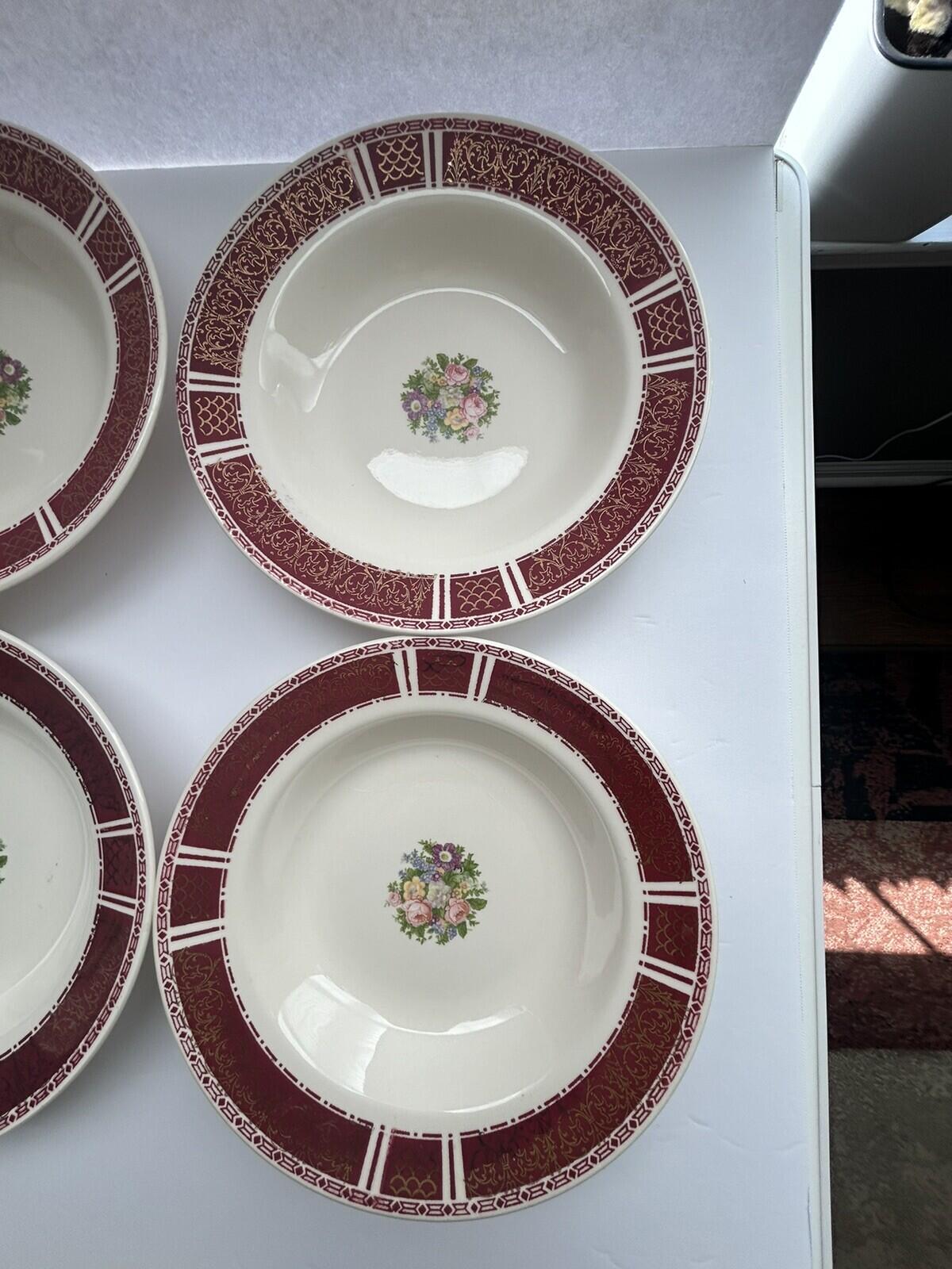 6 Homer Laughlin Piccadilly Rim Soup Bowls P531 Red Rim Gold Floral Center 1942