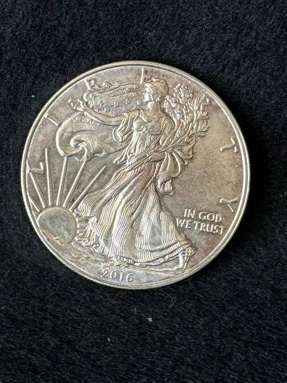 2016 American Silver Eagle .9993 - UC26030137