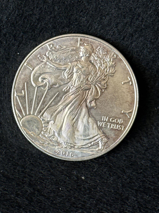 2016 American Silver Eagle .9993 - UC26030137