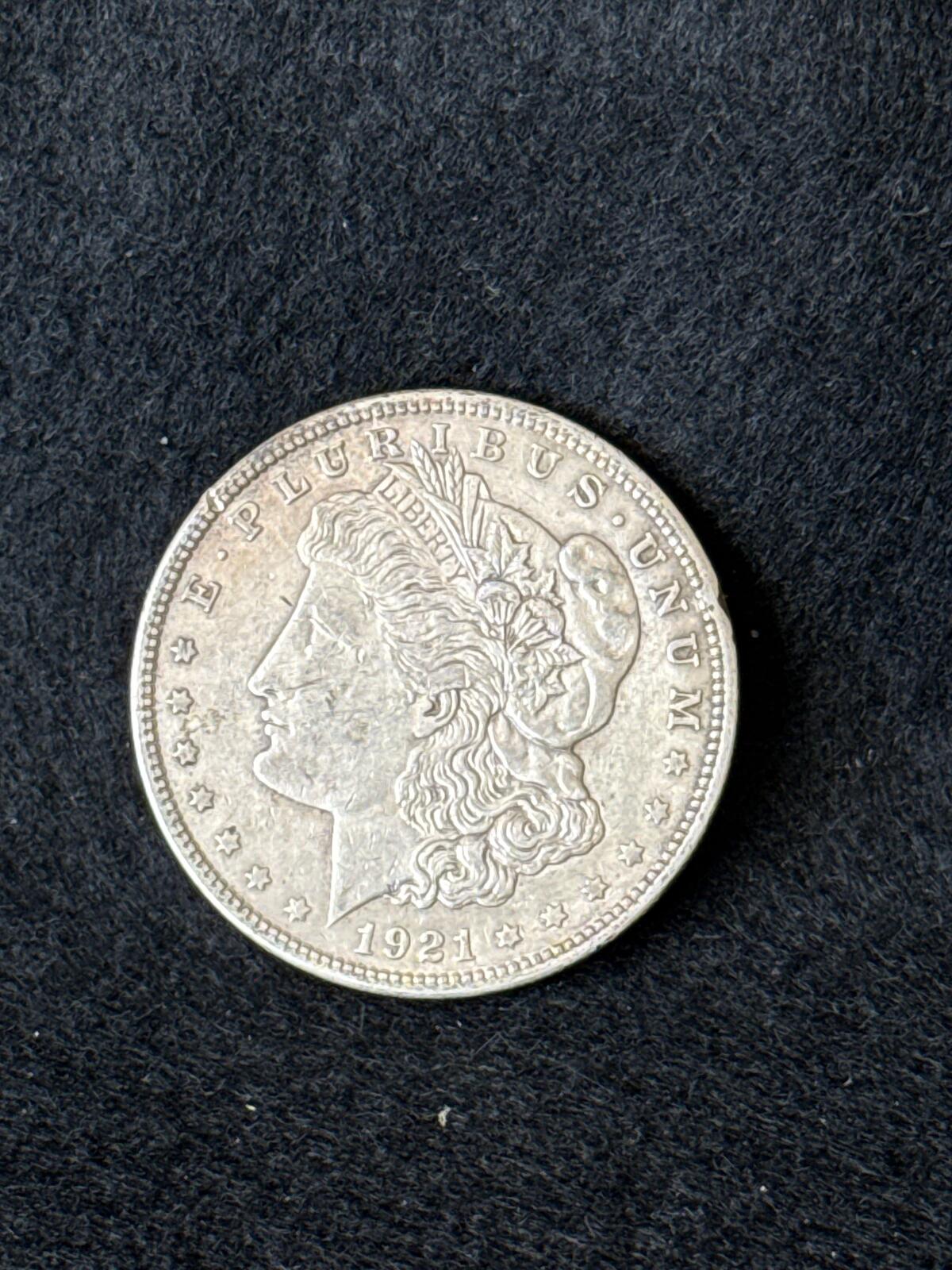 1921 Morgan Silver Dollar - UC26030126