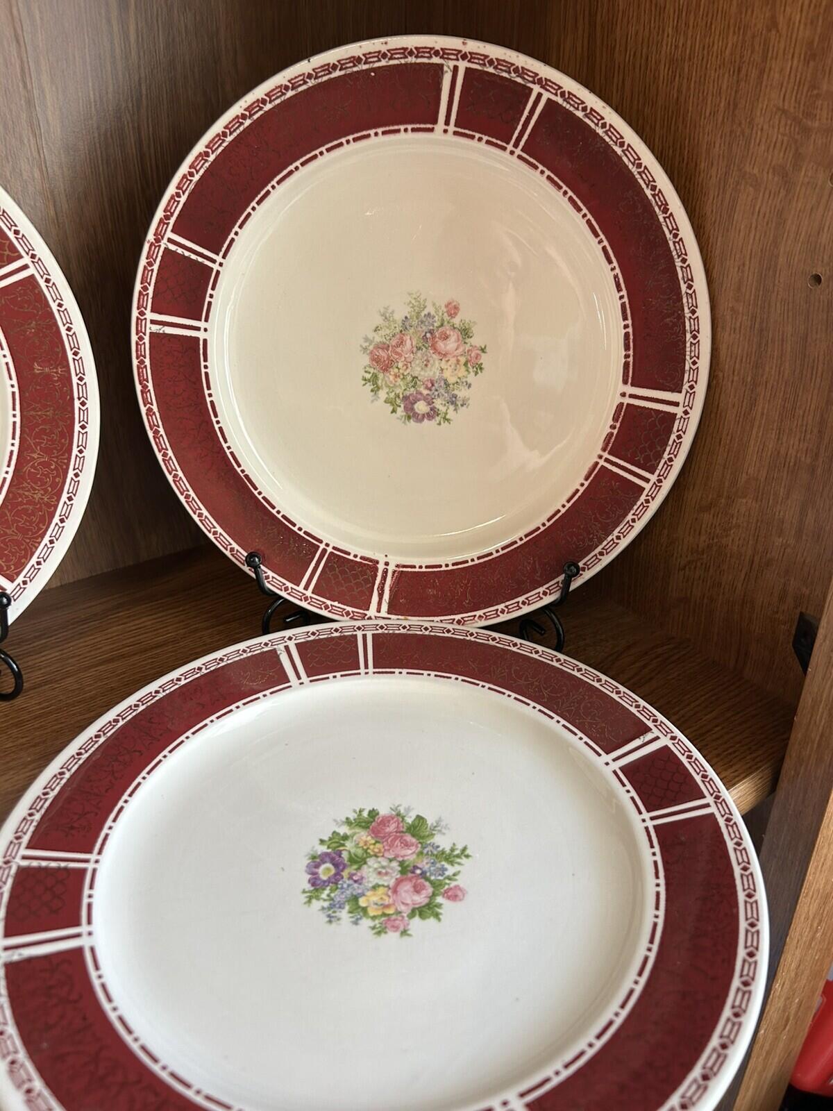 8 Homer Laughlin Piccadilly 7.5” Plates red rim gold floral center 1940s