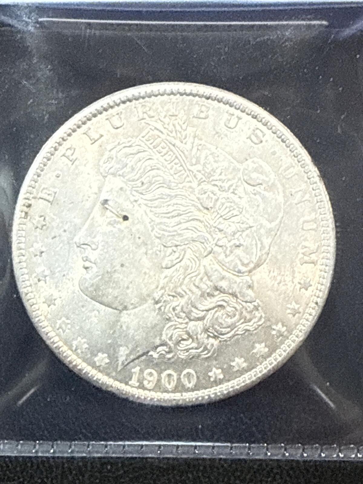 1900-O USA Morgan Dollar - .900 Silver - UC26030083