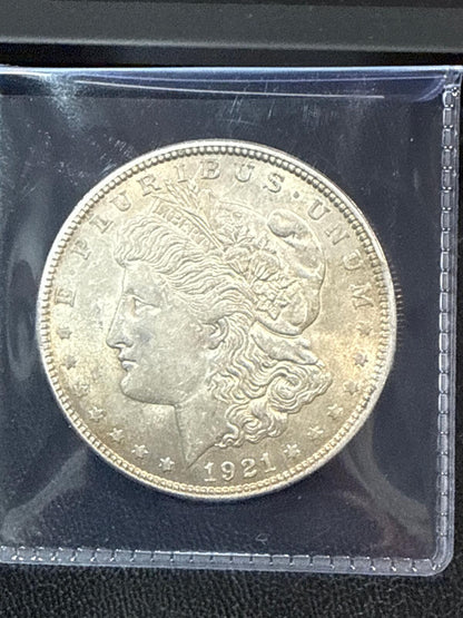 1921 Morgan Dollar - .900 Silver - UC26030086