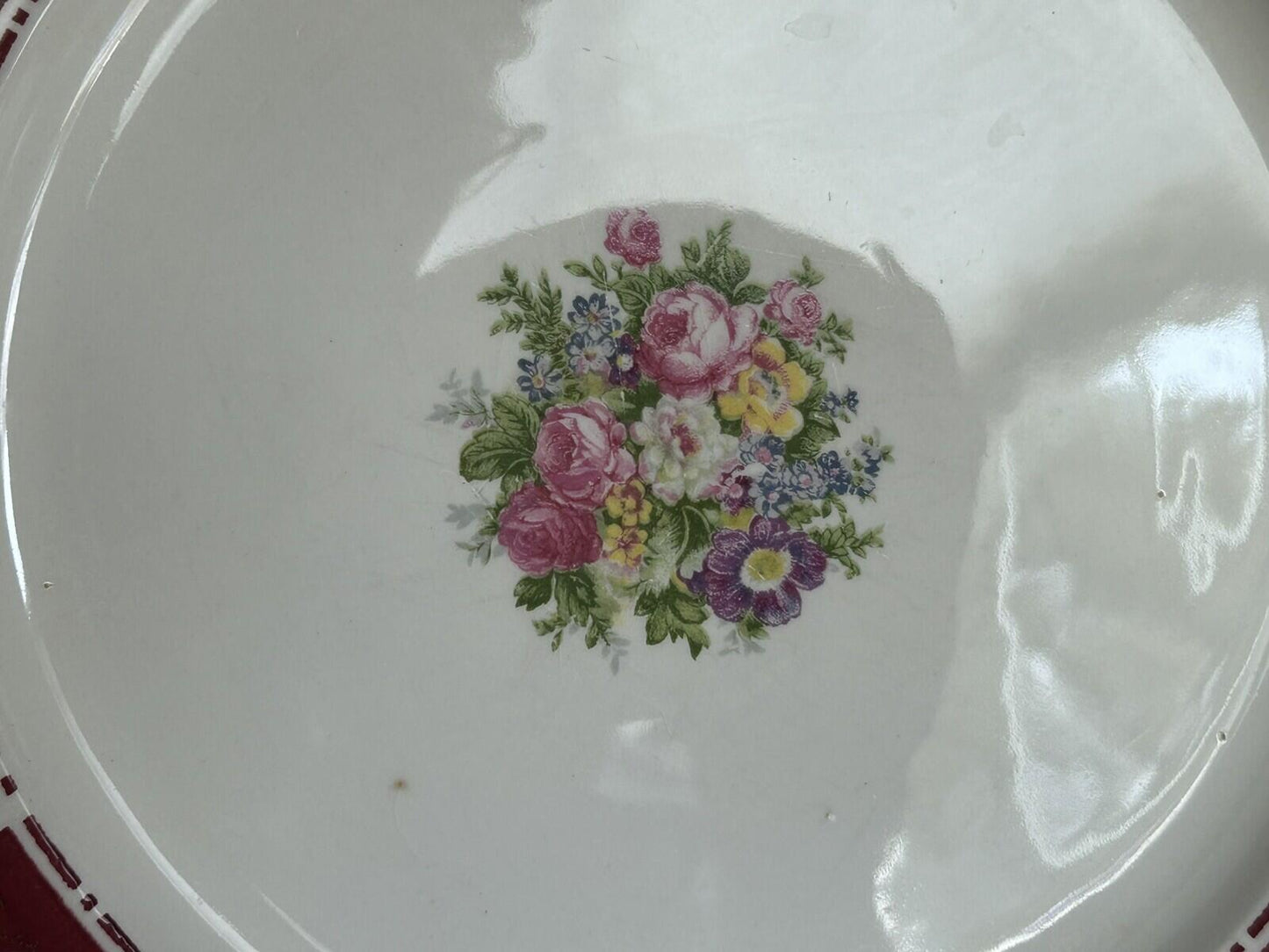 8 Homer Laughlin Piccadilly 7.5” Plates red rim gold floral center 1940s
