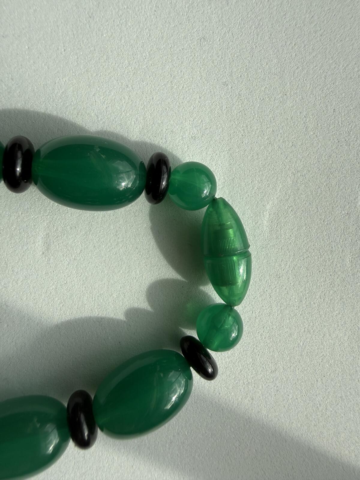 Vintage Green Art Deco Style Statement Necklace Geometric Lucite Acrylic Beads