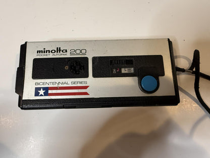 Vintage Minolta Camera Lot Disc-7 Pocket Autopak 200 Bicentennial Untested