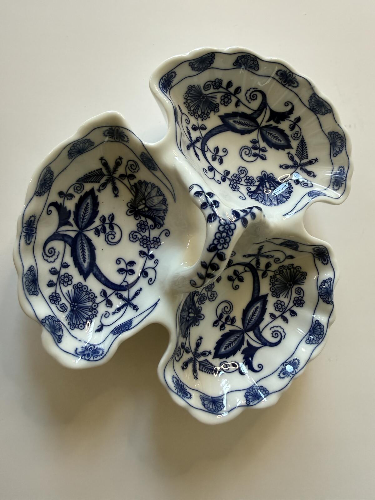 Vintage Blue Phenix Fine China Japan 3 Section Relish Dish Blue Onion Style