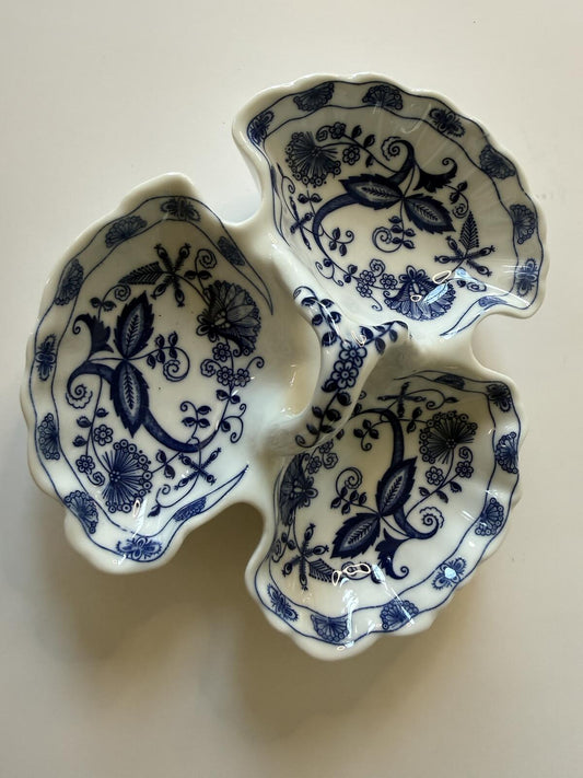 Vintage Blue Phenix Fine China Japan 3 Section Relish Dish Blue Onion Style