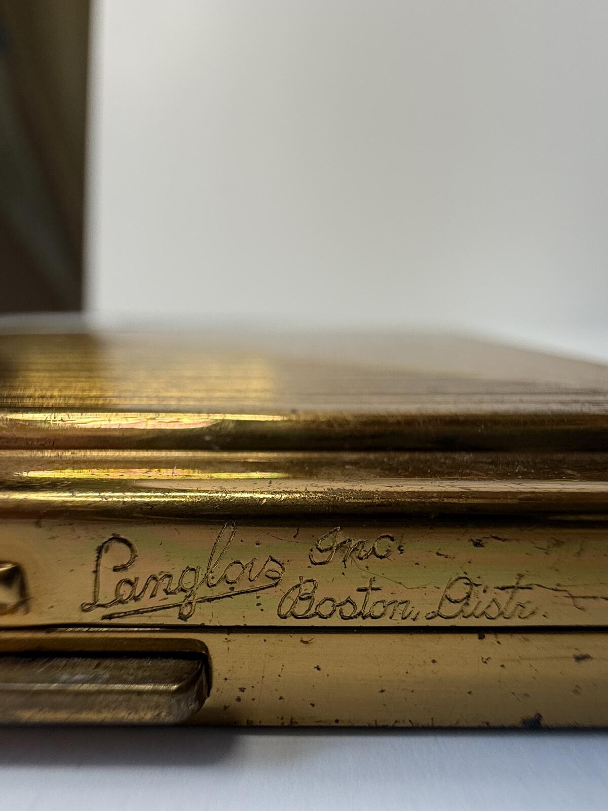 Vintage Langlois Boston Dist Cara Nome Compact Powder Makeup Case Gold Tone