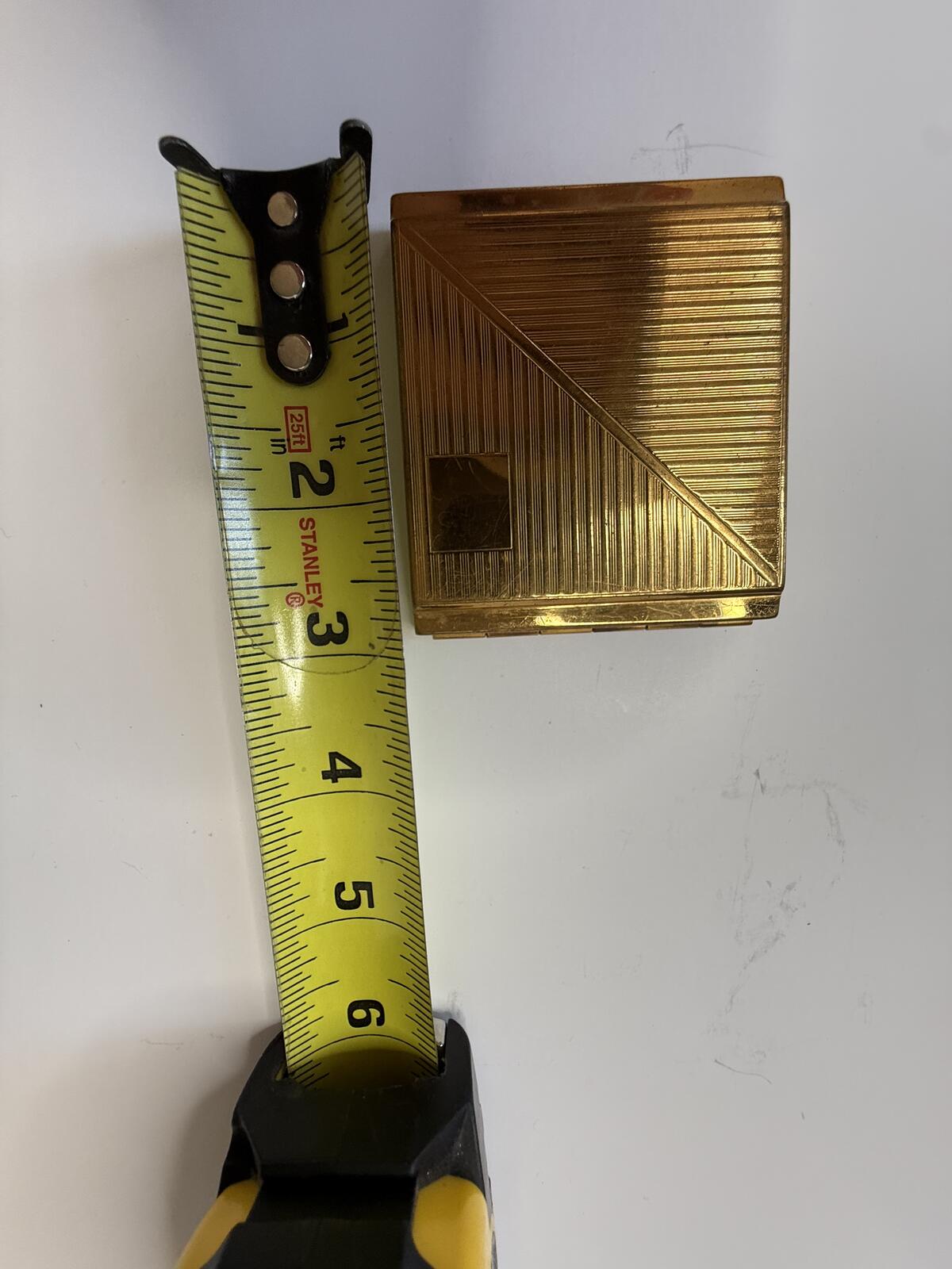 Vintage Langlois Boston Dist Cara Nome Compact Powder Makeup Case Gold Tone