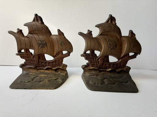 Vintage Cast Iron Sailing Ship Bookends Pair Bronze Tone Spanish Galleon