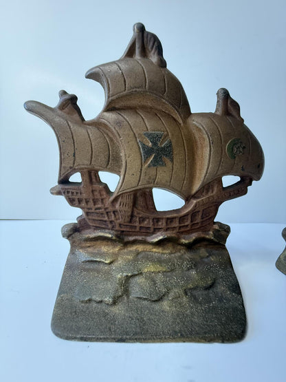 Vintage Cast Iron Sailing Ship Bookends Pair Bronze Tone Spanish Galleon