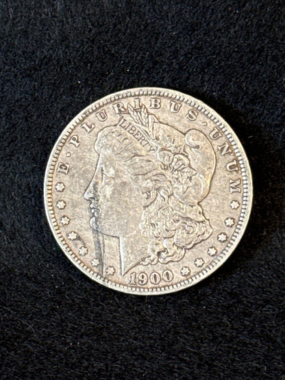 1900-O Morgan Dollar - UC26030100