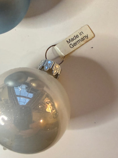 3 Vintage Germany Glass Christmas Ornaments Blue White Gold Balls – alternate product view 5 of 10