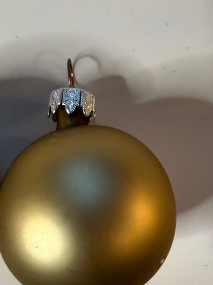3 Vintage Germany Glass Christmas Ornaments Blue White Gold Balls – alternate product view 4 of 10