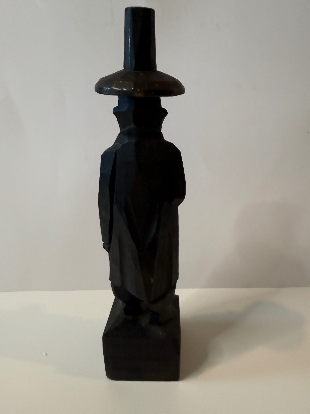 Vintage Hand Carved Wood Folk Art Bearded Man Puritan Colonial Figure 10”