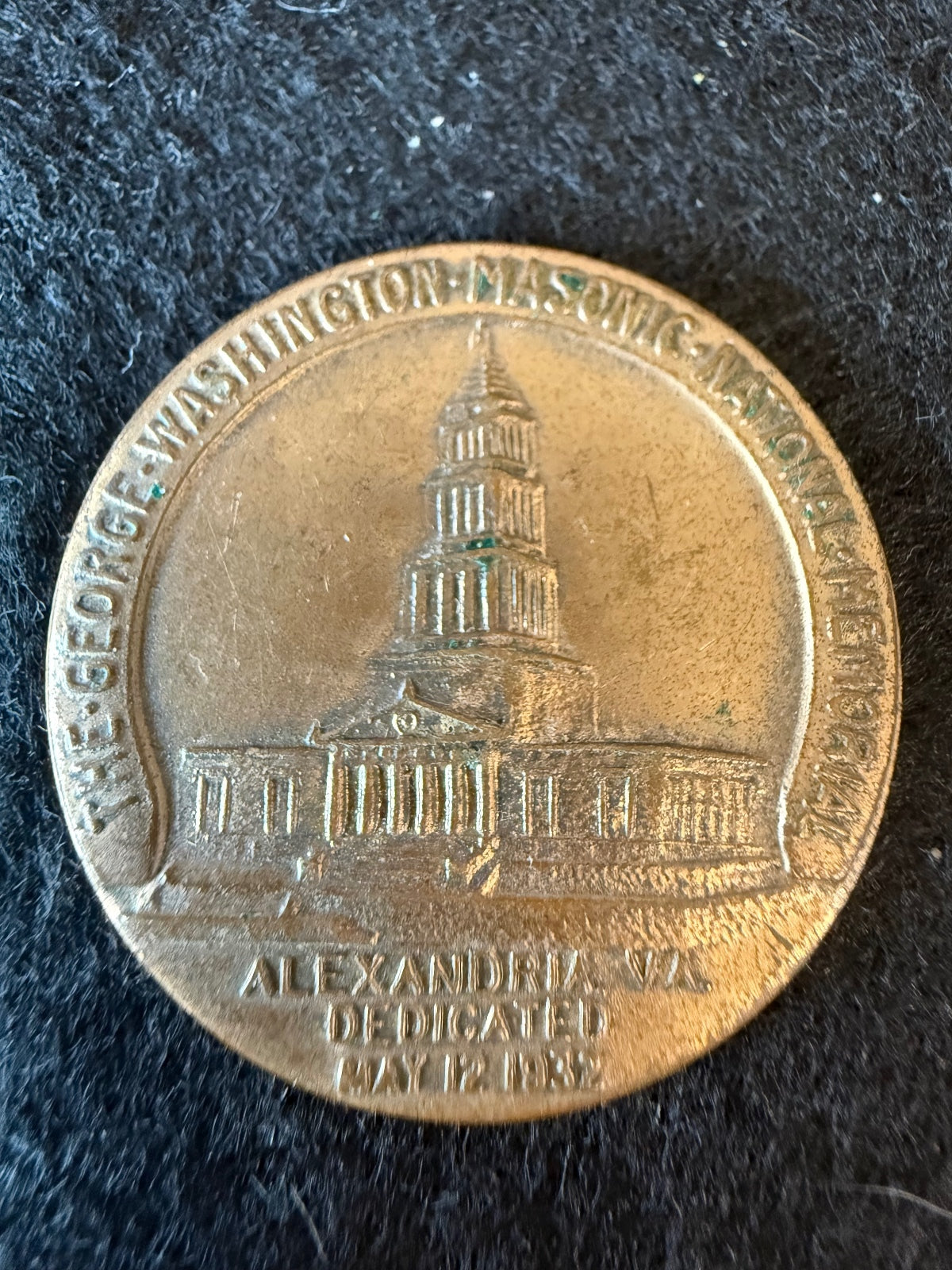 1932 George Washington Masonic Memorial Bronze Medal — product photograph 1