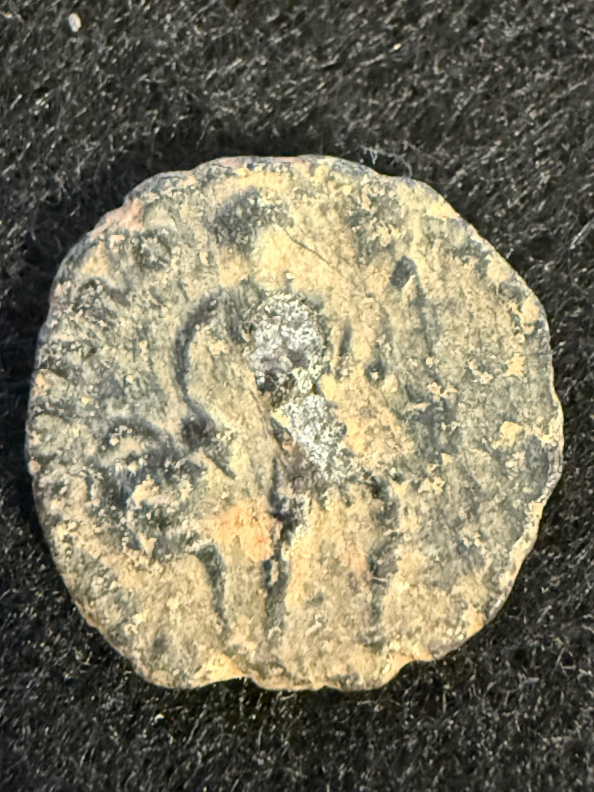 Likely Valentinian I Roman AE3 Coin – SECVRITAS Victory — product photograph 2