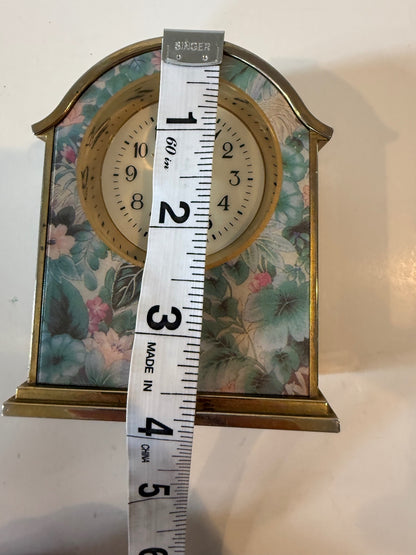 Vintage Mini Linden Quartz Floral Desk Alarm Clock Taiwan Gold Tone Untested