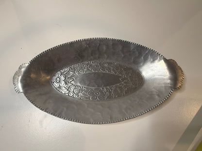 Vintage Everlast EMPC Intaglio Forged Aluminum Floral Serving Tray 13”