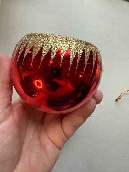 Vintage Germany Glass Diorama Angel Christmas Ornament Red Gold 4”