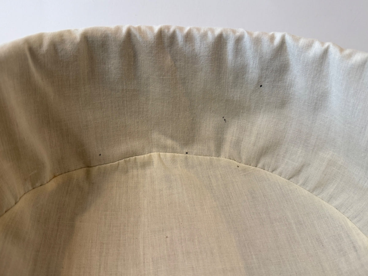 Vintage 1989 Longaberger Basket Dresden Ohio Leather Handles Lace Liner