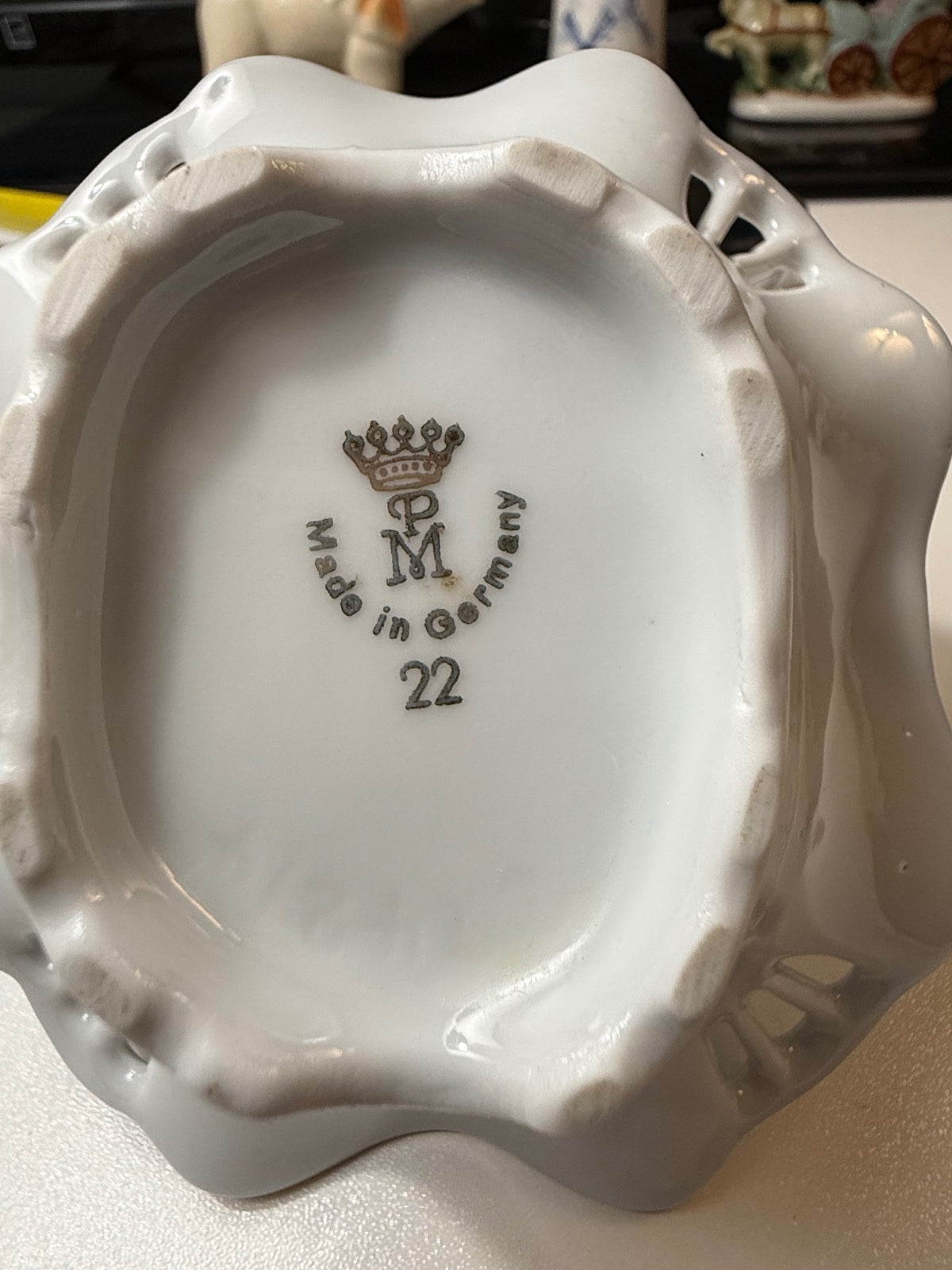 Vintage PM Martinroda Germany Porcelain Floral Basket Trinket Dish Gold – alternate product view 5 of 5