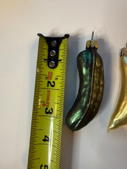 3 Vintage Germany Glass Vegetable Christmas Ornaments Banana Pickle Pepper – alternate product view 6 of 13
