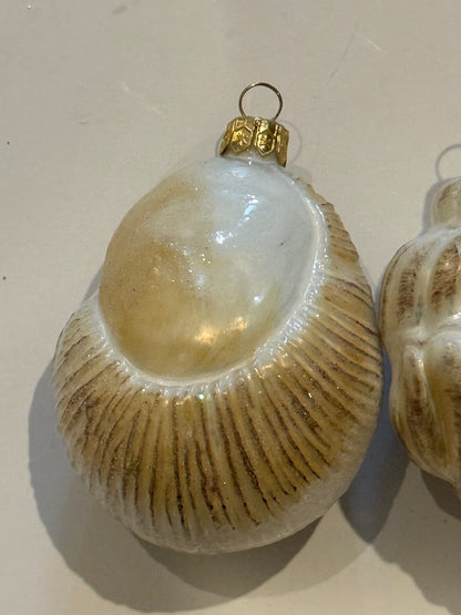 Vintage Poland Glass Seashell Christmas Ornaments Conch Spiral Shell Set 2 – alternate product view 4 of 9