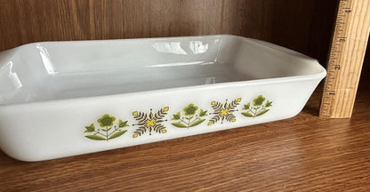 Vintage Anchor Hocking Fire King Meadow Green 1970s 1.5 qt Casserole Dish