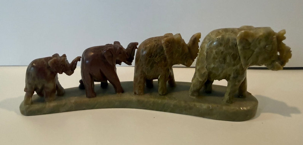 Vintage India Hand Carved Soapstone Elephant Family Figurine – 4 Elephants