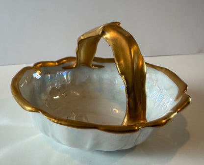 Antique PALT Czechoslovakia Porcelain Basket – Gold Gilt — product photograph 2