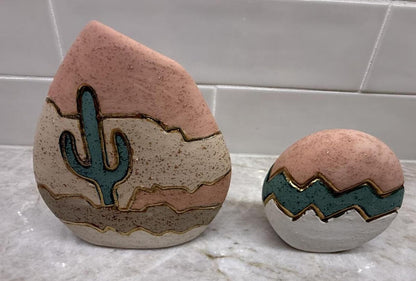 Vintage 1992 Southwest Desert Pottery Set Cactus Longhorn Art 7pcs