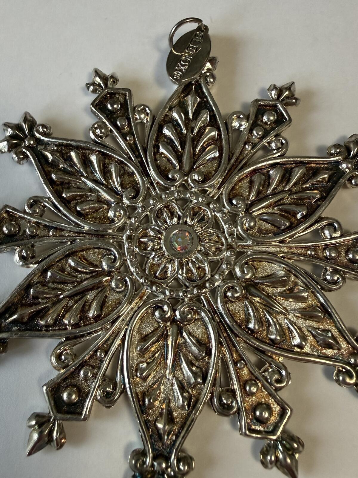 Lenox 2007 Silver Tone Snowflake Ornament w/ Bonus Metal Snowflake Decor