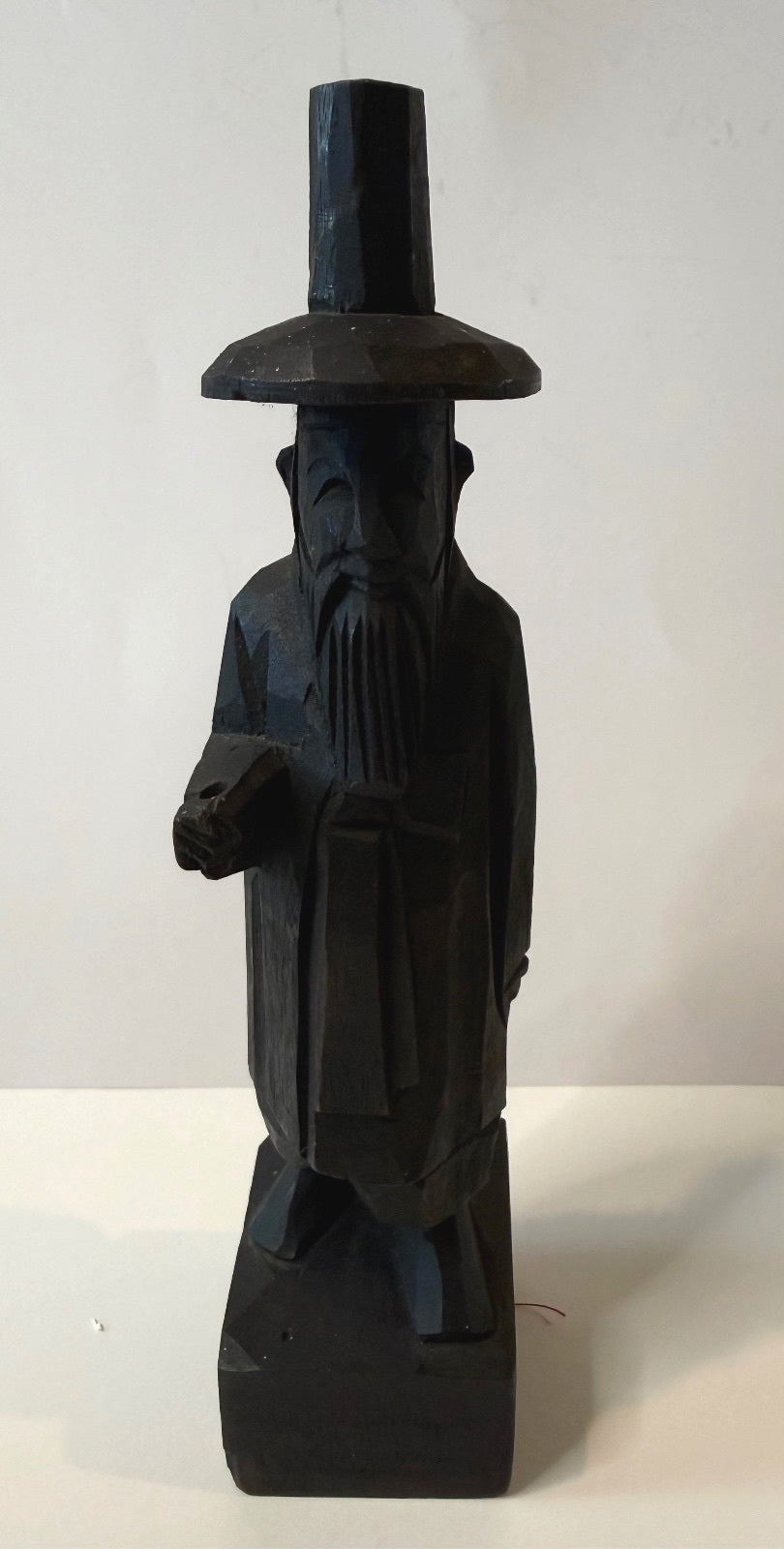 Vintage Hand Carved Wood Folk Art Bearded Man Puritan Colonial Figure 10”