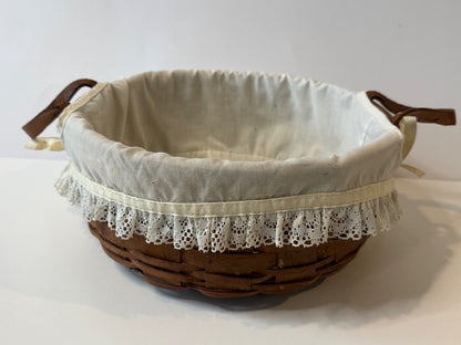Vintage 1989 Longaberger Basket Dresden Ohio Leather Handles Lace Liner