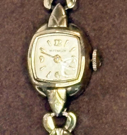 Vintage Wittnauer Ladies Swiss Mechanical Watch 10K Gold Filled Bezel Steel Back