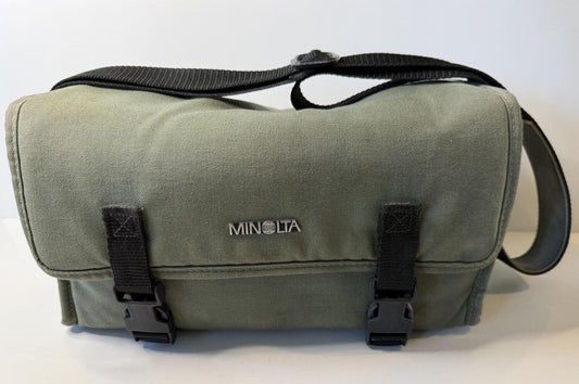 Vintage Minolta Maxxum 7000 AF Camera Bundle Lens Flash Filters Bag Untested