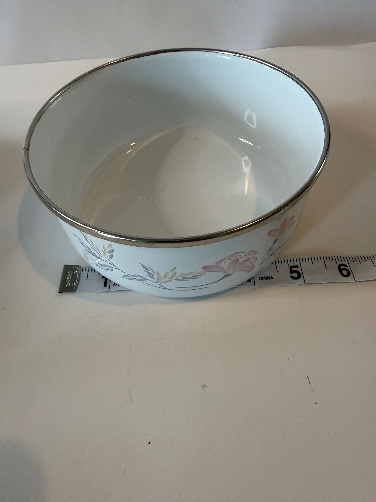 Corning Coordinates by LincoWare Pink Trio 3 Pc Nesting Serving Bowl Set