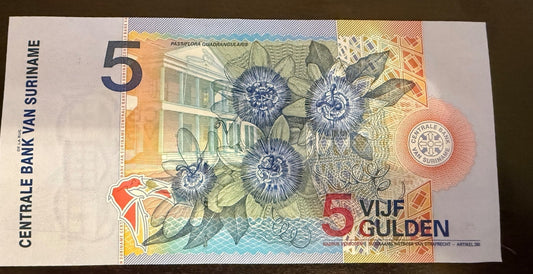 2000 Suriname 5 Gulden Banknote – Bird Series – UNC
