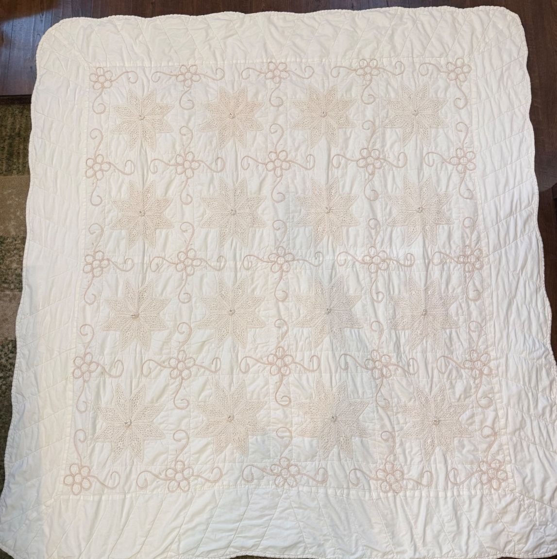 Vintage Handmade Crochet Applique Quilt Coverlet Ivory 79x72 Scalloped Edge