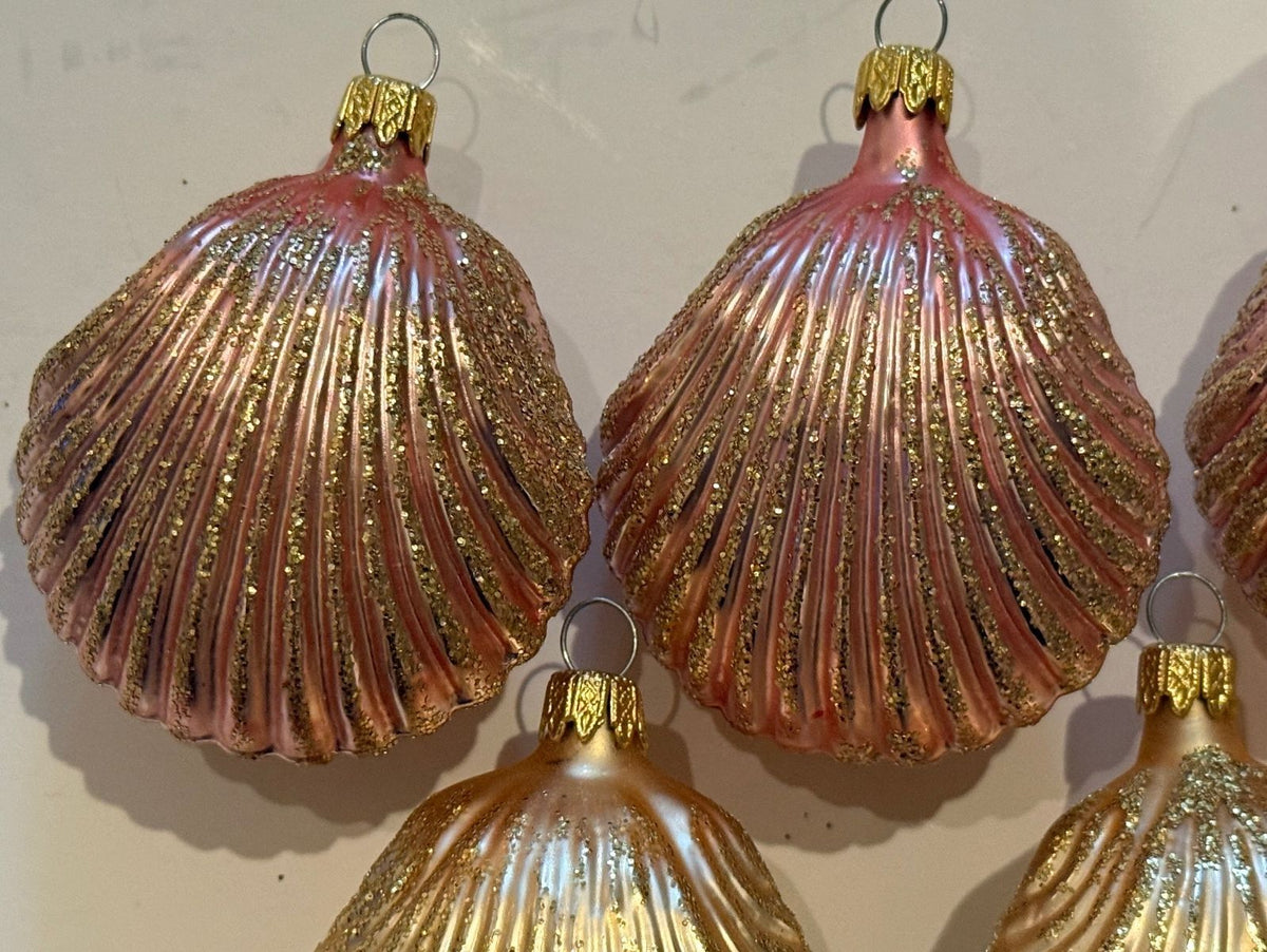 Vintage Colombia Glass Shell Christmas Ornaments Pink Gold Glitter Lot of 7 – alternate product view 2 of 10
