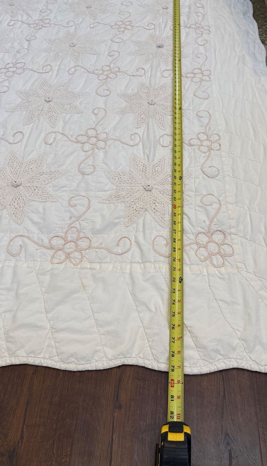 Vintage Handmade Crochet Applique Quilt Coverlet Ivory 79x72 Scalloped Edge